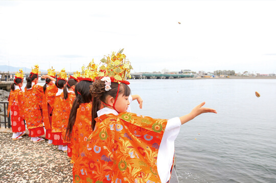 湘南江の島に春の訪れを告げる恒例イベントが開催