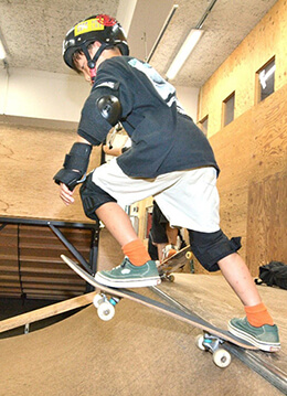 子どもの好奇心を育む藤沢のスケートボードスクール