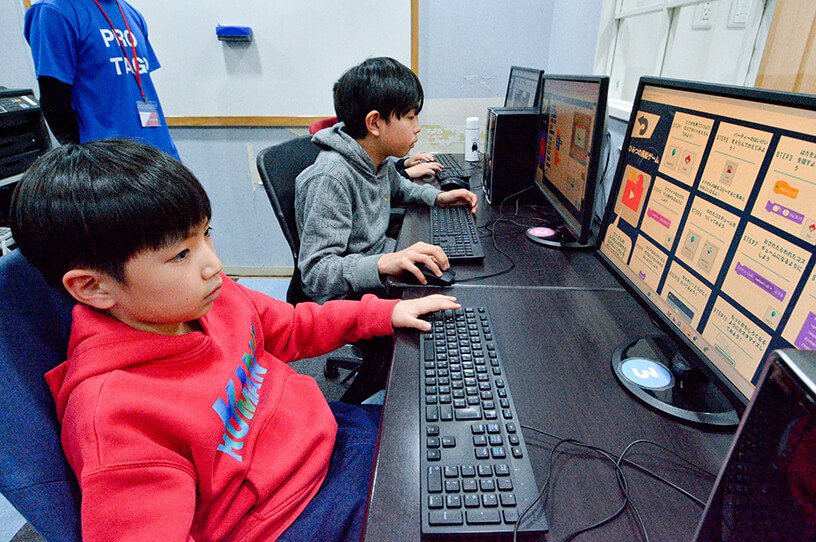 ゲーム形式でプログラミングが学べる 豪徳寺のスクールの画像
