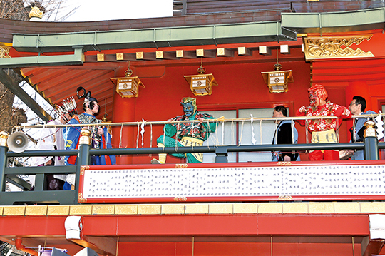 著名人が参加する豆まきも！ 神田明神の節分祭