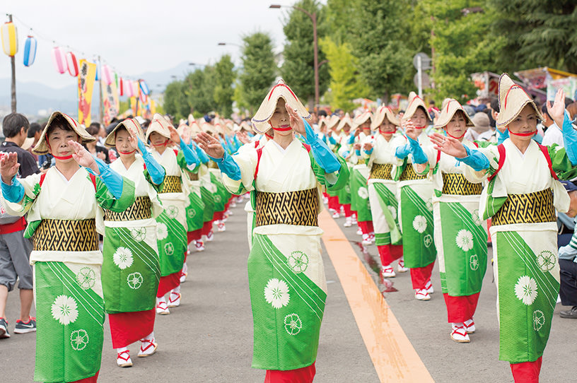 火がテーマの催しが盛りだくさんの秦野たばこ祭の画像