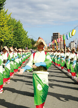 打上花火でフィナーレを飾る秦野市最大の祭り