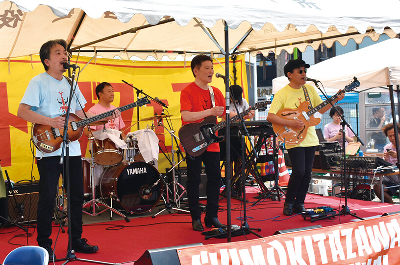 下北沢の街中に音楽があふれるイベントが開催の画像