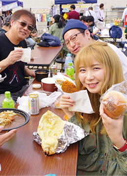 カレーと下北沢の街を楽しむ祭典