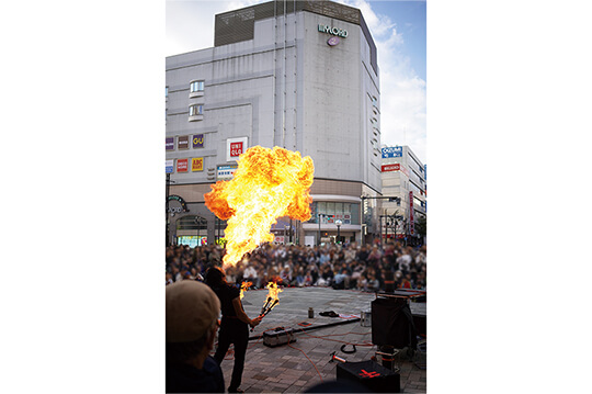 大道芸パフォーマー36組が厚木に集結