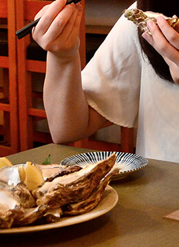 牡蠣好き女子必見！　旬の牡蠣を楽しめる小田急沿線のオイスターバー4選
