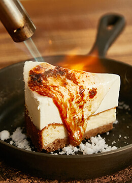 とろ～り新食感　小田急沿線の炙りチーズケーキ3選