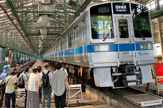 お得な優待を利用できる小田急電鉄の株主になろう