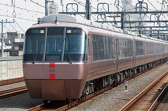 小田急線の年末年始輸送のお知らせ