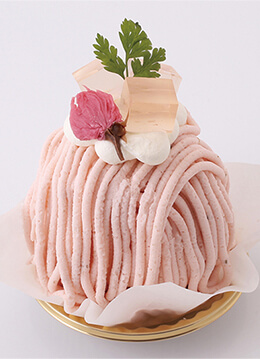 地下1階の食料品売場で春のフードフェスを開催